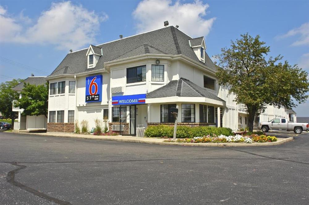 Motel 6 Milwaukee West - Brookfield Commodités photo